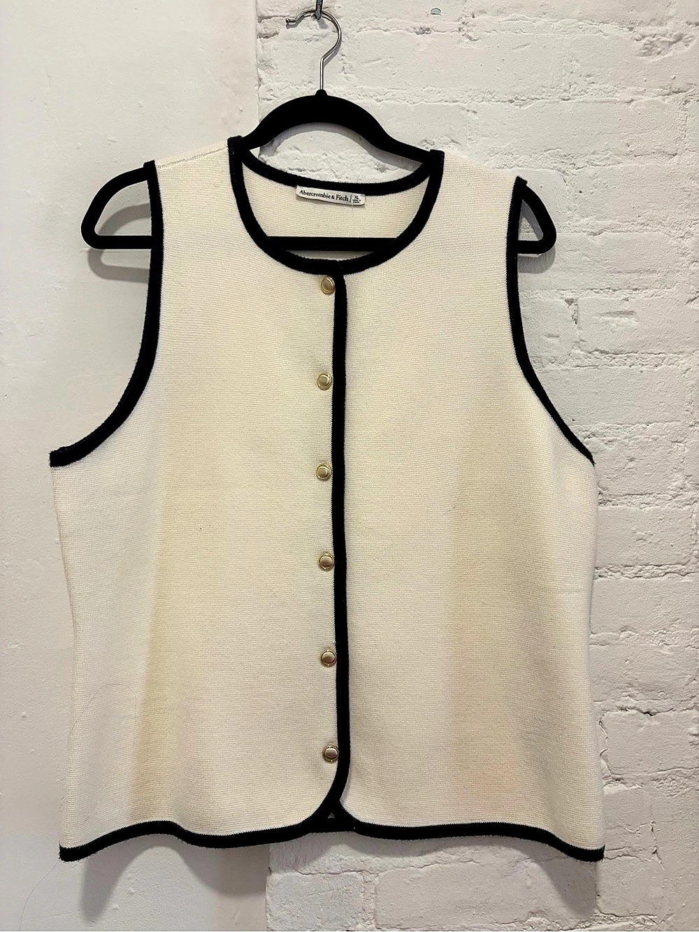 Abercrombie & Fitch Trimmed Button-Front Cardigan in Cream & Black Size XL NWT